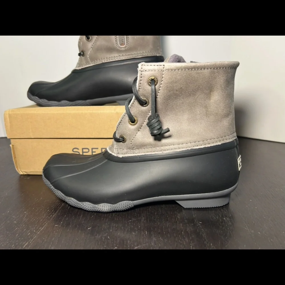 Sperry Saltwater Duck Boots/Rain Boots Leather/Rubber Black/Grey Womans Size 7M